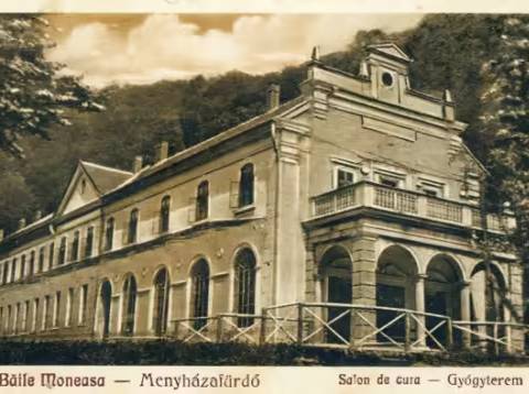 Clădirea principală a stațiunii Băile Moneasa
