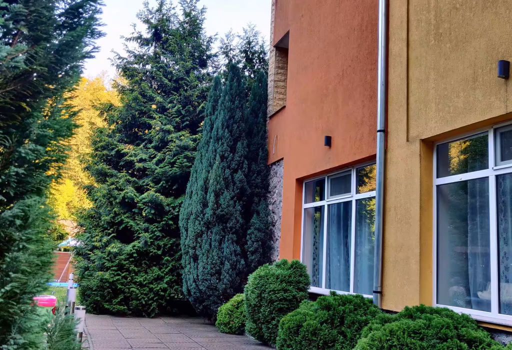 Casa Mare — Curte 8